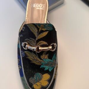 Italian High End Navy Blue, Sarcelle and Gold Floral Mules